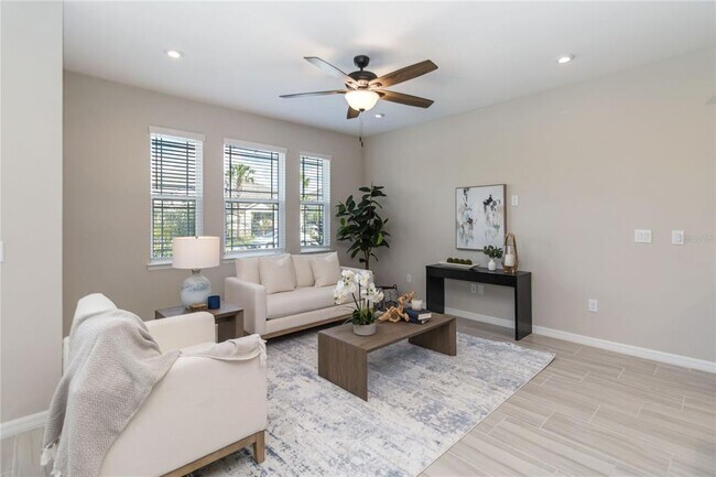 Building Photo - 9109 Legado Dr
