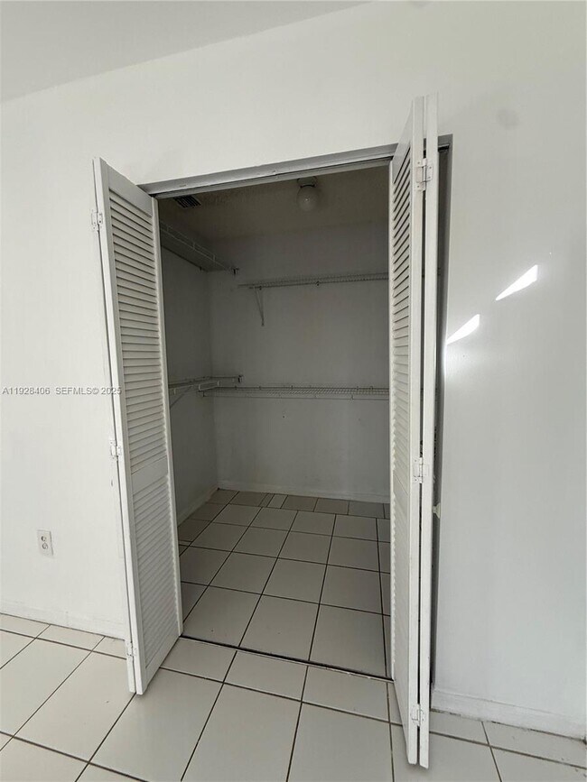 Building Photo - 12268 SW 145th St