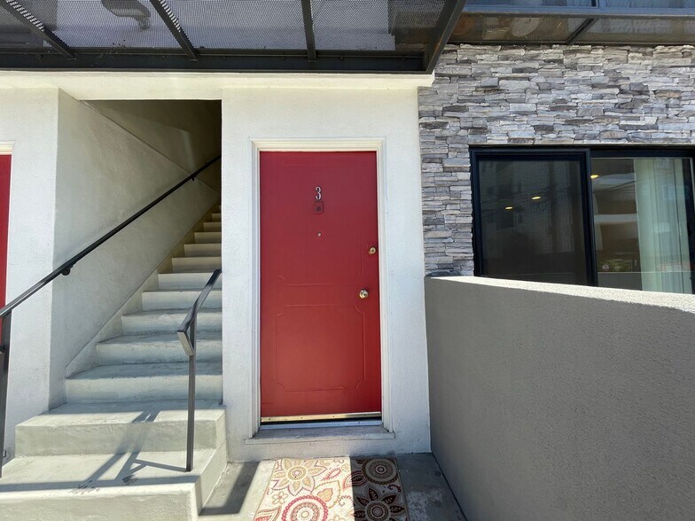 Building Photo - 3601 Keystone Av