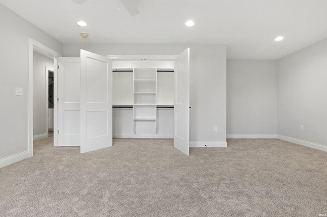 Building Photo - 4092 Cottonwood Dr
