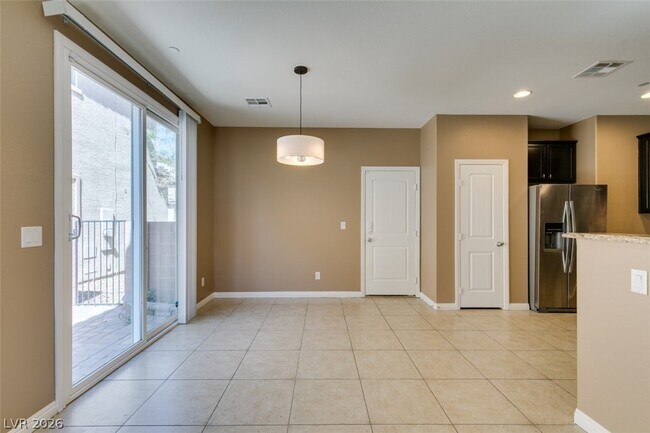 Building Photo - 3118 Biccari Ave