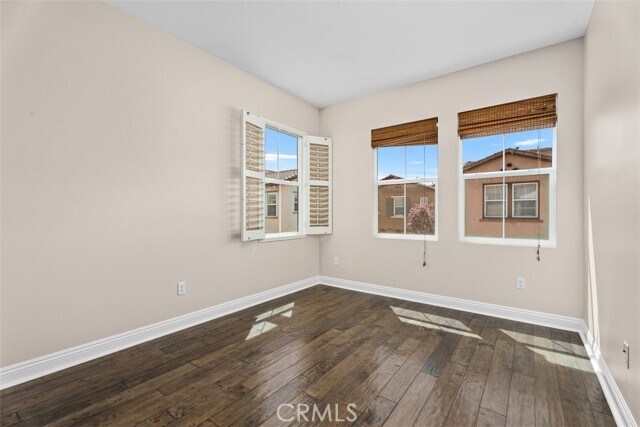 Building Photo - 2992 E Coalinga Dr