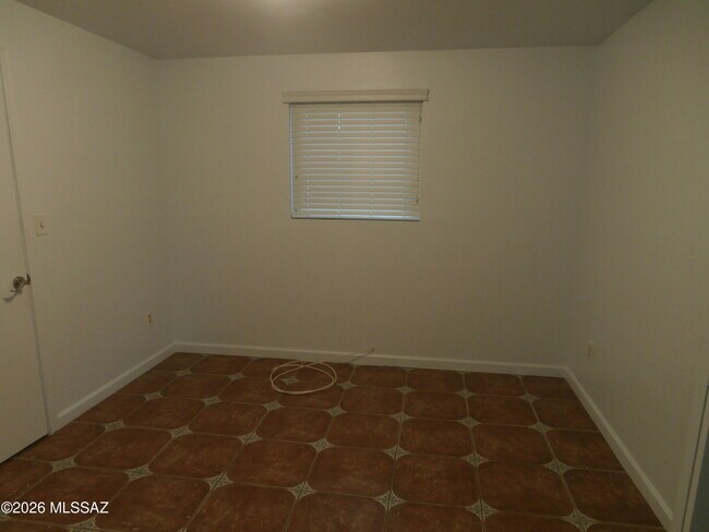 Building Photo - 248 S Paseo Lobo