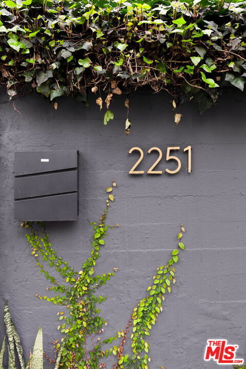 Building Photo - 2251 N Cahuenga Blvd