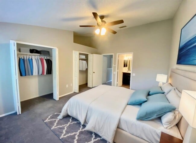 Building Photo - 12415 Berkeley Square Dr