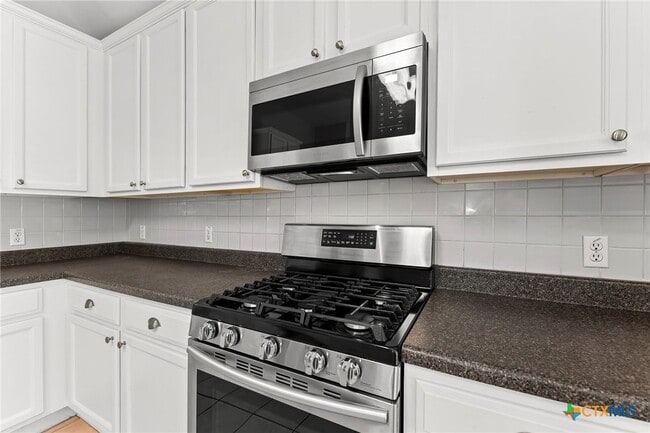 Building Photo - 7003 Currier Cove