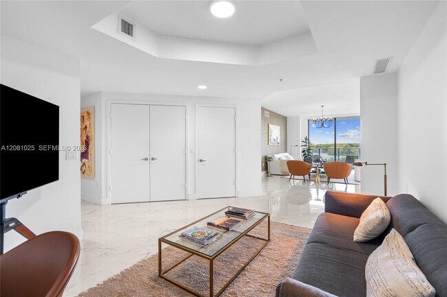 Building Photo - 17111 Biscayne Blvd