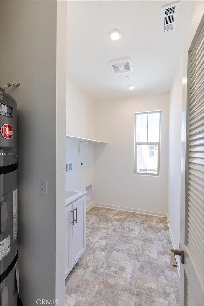 Building Photo - 3472 E Emerald Dr