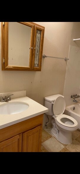 Building Photo - 7725 Timber Hill Dr