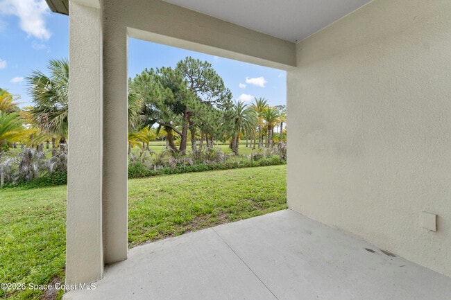 Building Photo - 7349 Tourmaline Dr