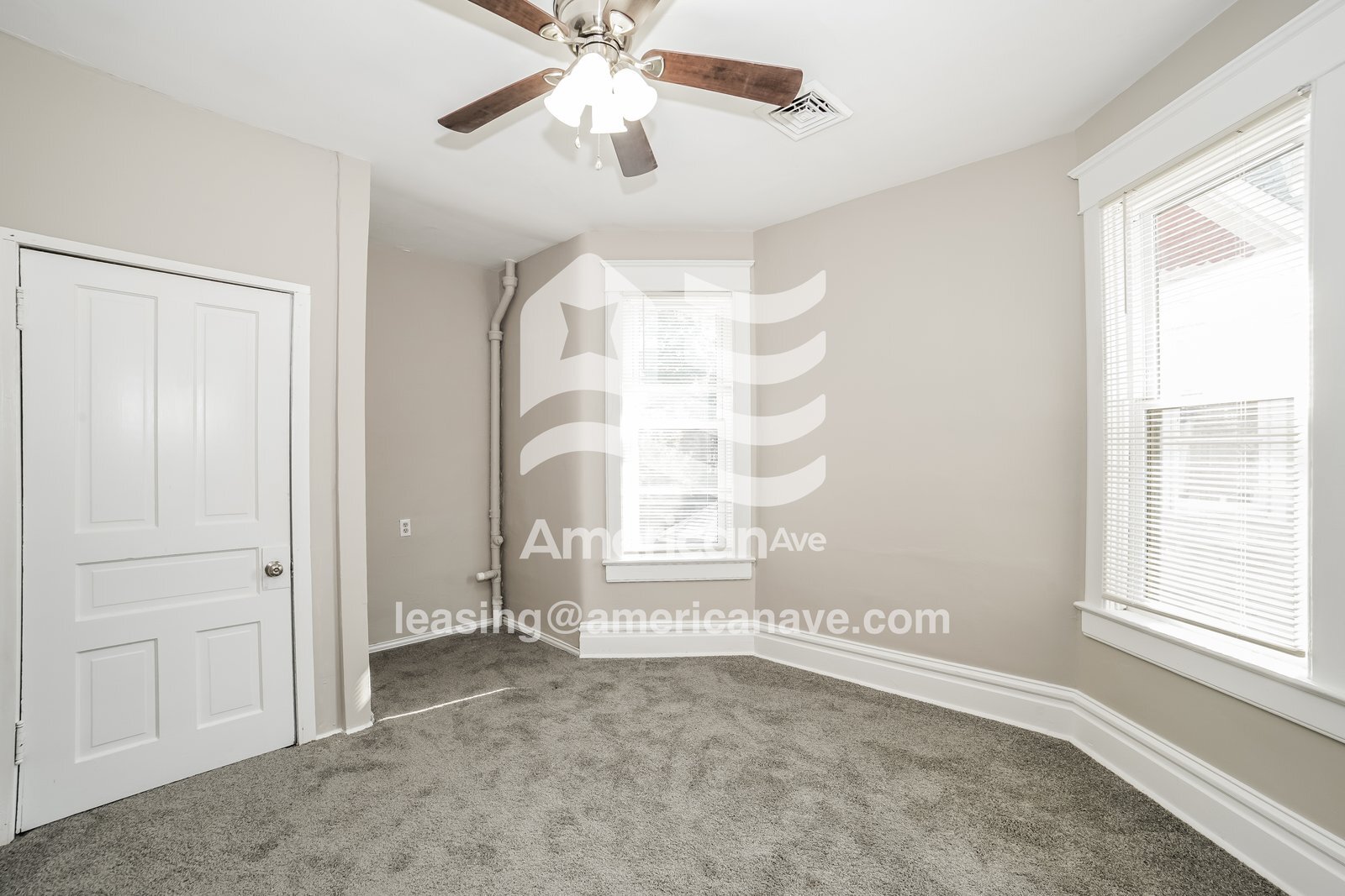 Building Photo - 519 E Frye Ave