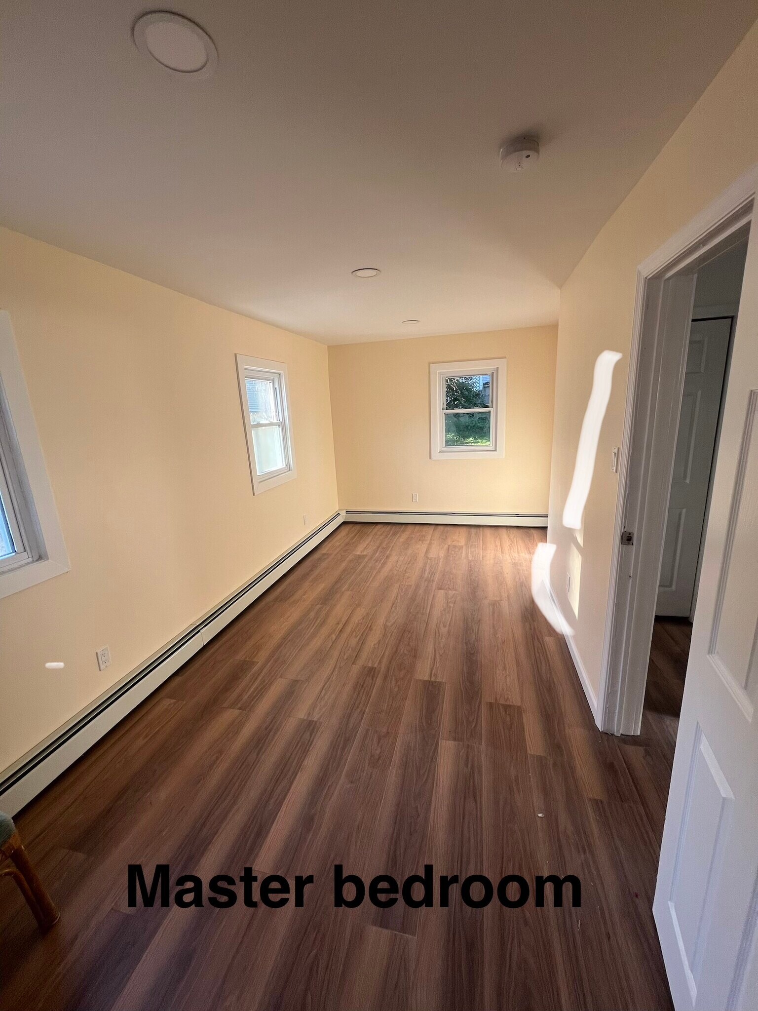 Building Photo - 436 Brook St