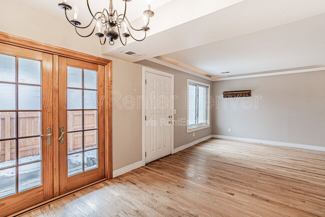 Building Photo - 8756 Chase Dr