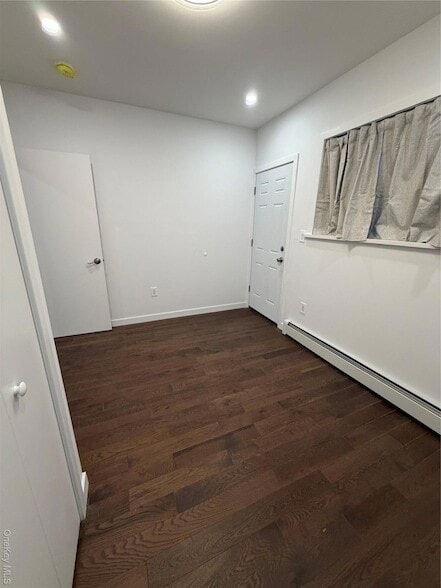 Building Photo - 609 Ovington Ave