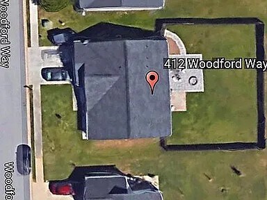 Building Photo - 412 Woodford Way