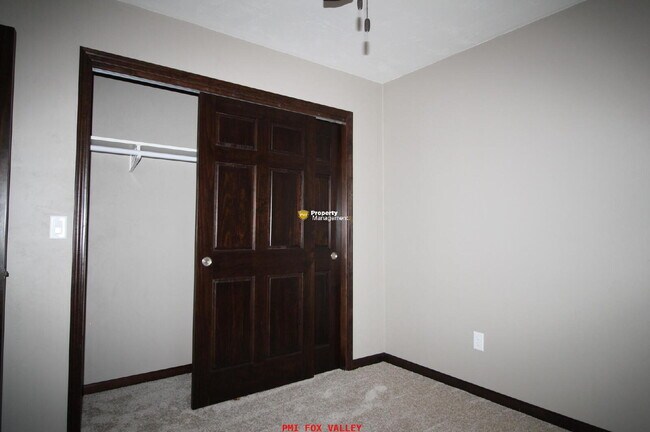 Building Photo - Neenah Subdivision West of I 41