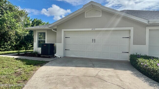 Building Photo - 3479 Horse Creek Cir