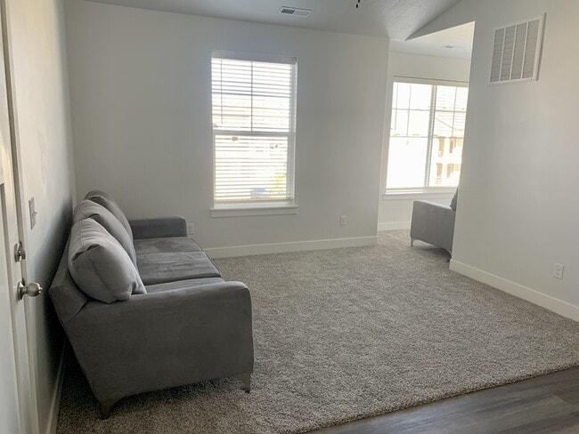 Building Photo - 4216 W 1530 N