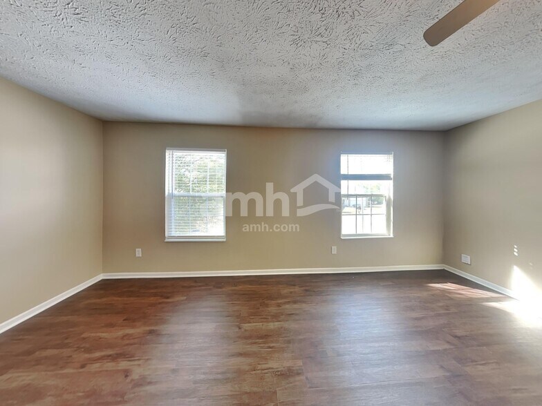 Building Photo - 4150 Loyala Chase Ln