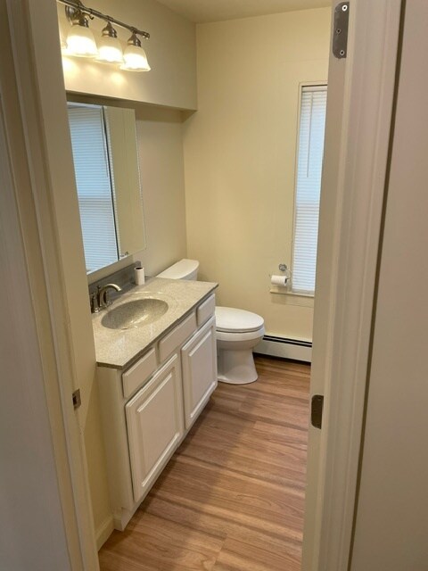 Bathroom - 31 Elm Hill Rd