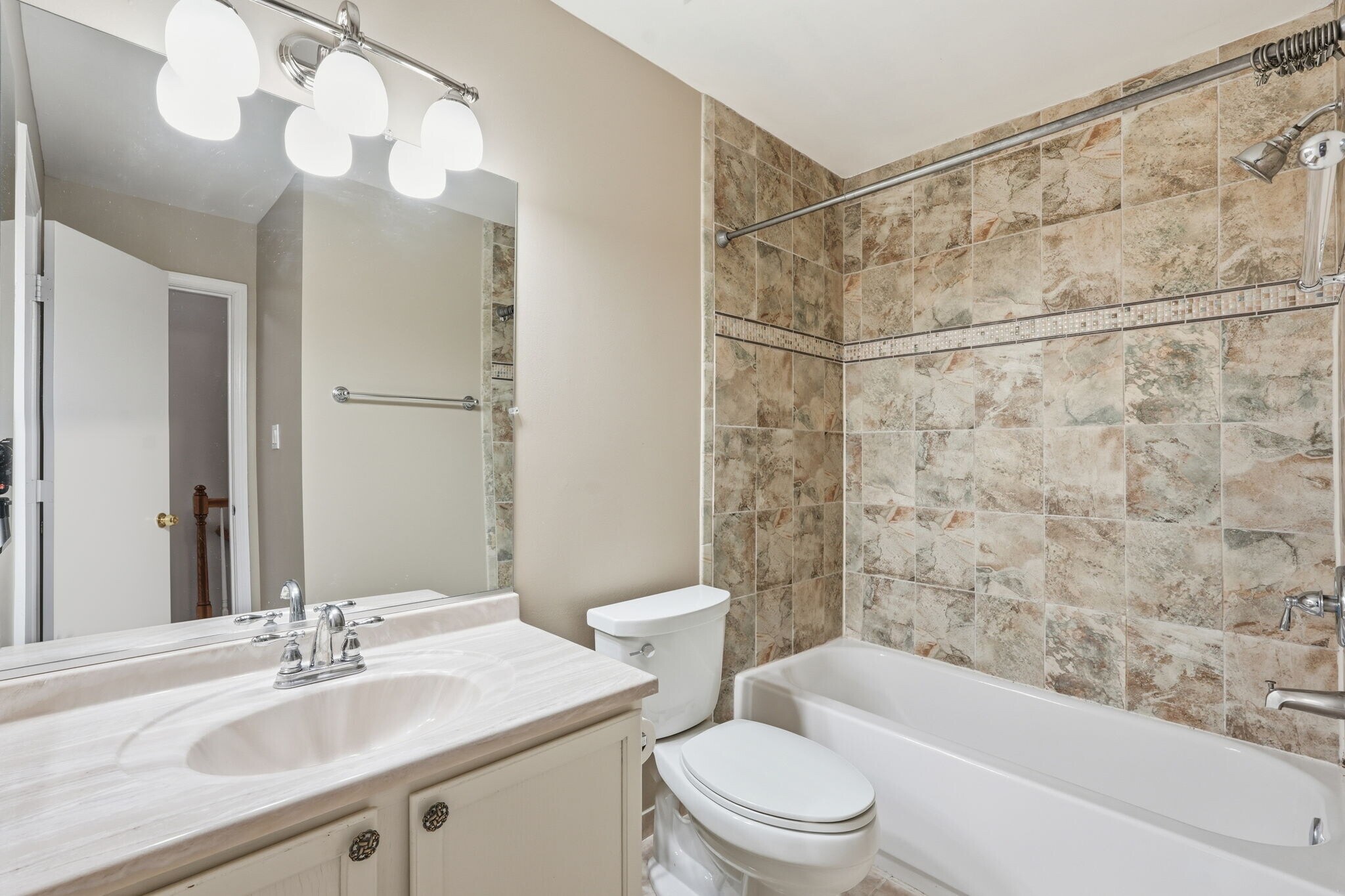 Building Photo - 8074 Sebon Dr