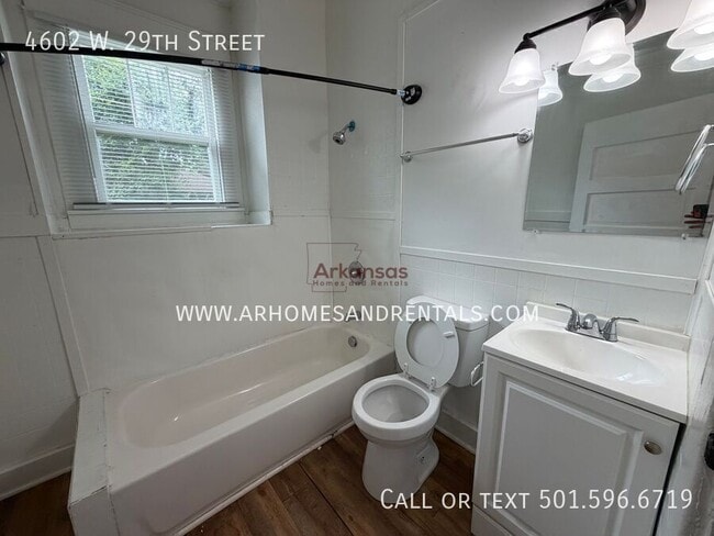 Building Photo - 4602 W 29th St