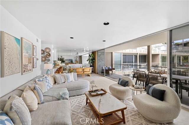 Building Photo - 1585 S Coast Hwy