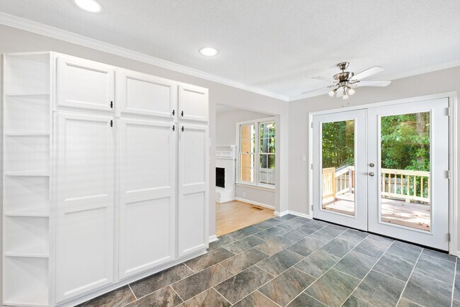Building Photo - Stylish 3BR Ranch in Prime Wake Forest Location!