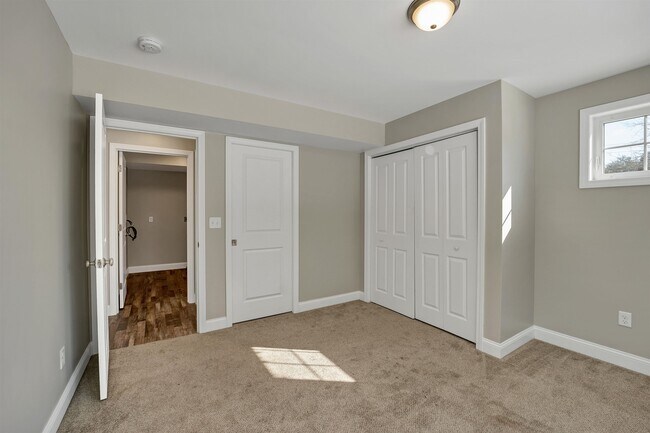 Building Photo - 259 Stage Rd