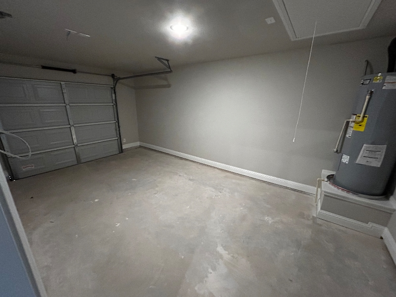 Building Photo - 10024 W Hwy 199