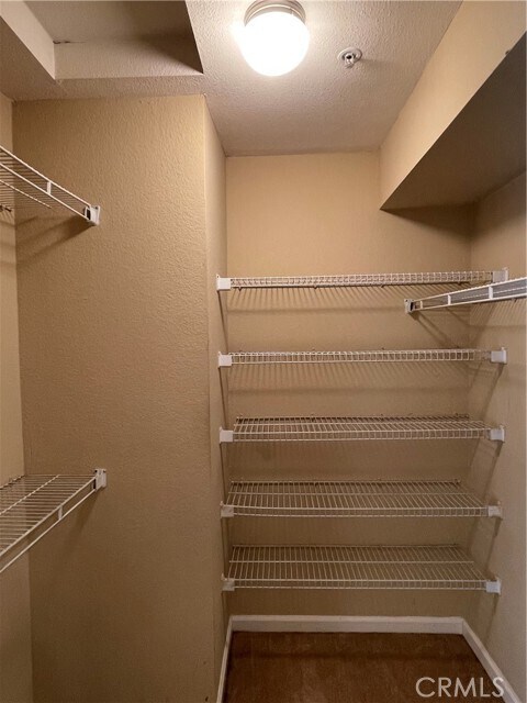 Building Photo - 1965 Las Colinas Cir