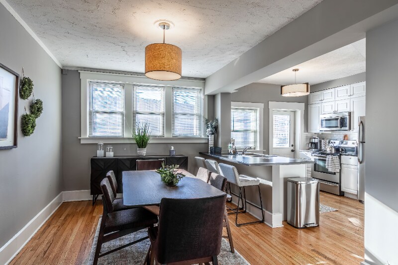 Building Photo - 3913 Farnam St