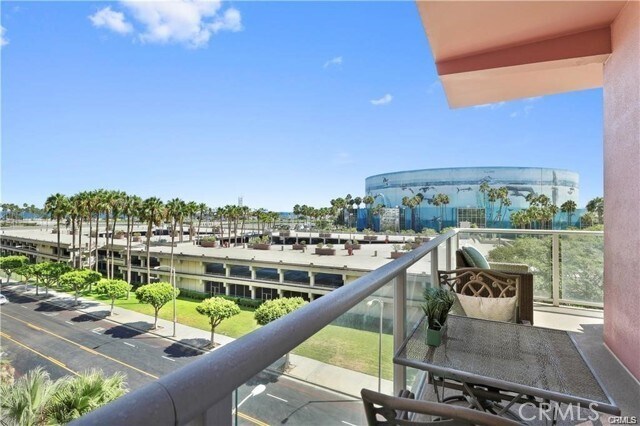 Building Photo - 388 E Ocean Blvd