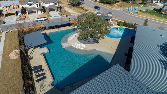 Building Photo - 200 Sandhill Piper St