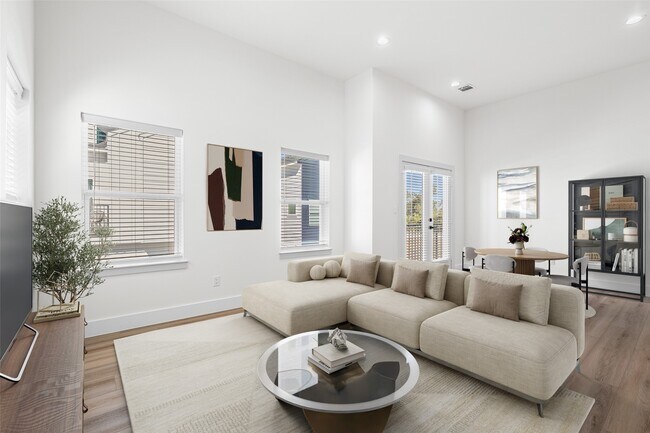 Building Photo - 112 Tolima Dove St