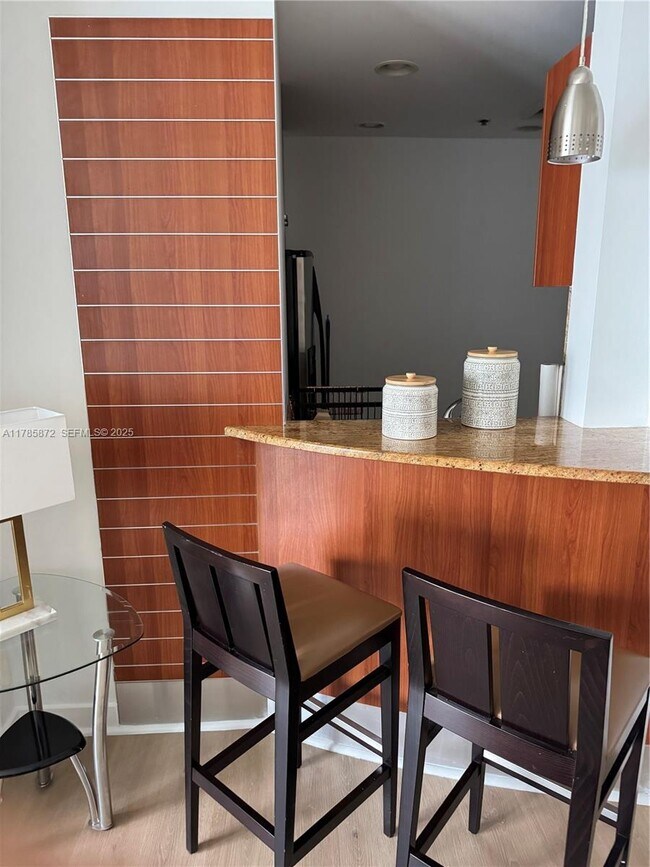 Building Photo - 1395 Brickell Ave