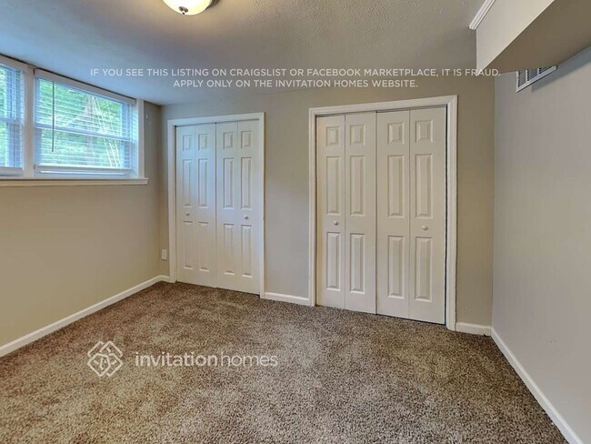 Building Photo - 2362 Springdale Cir SW