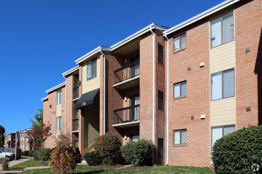 Willowdale Crossing 150A Willowdale Dr Frederick MD 21702