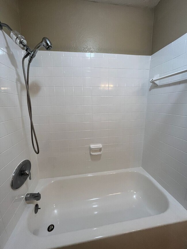 Building Photo - 3979 Crayrich Cir