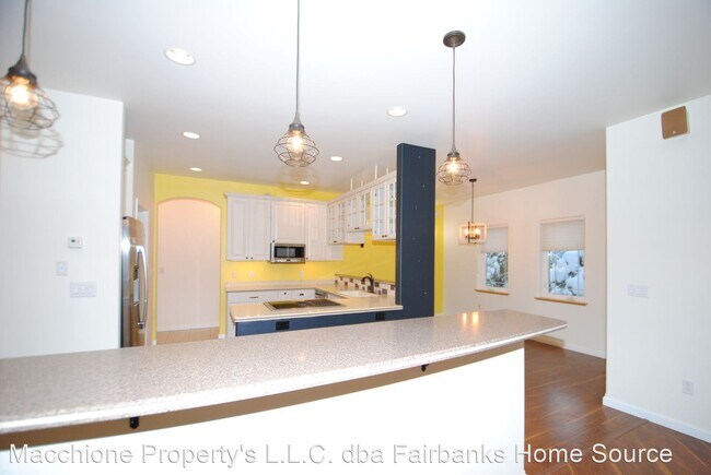 Building Photo - 2 br, 2 bath House - 1850 RJ Loop
