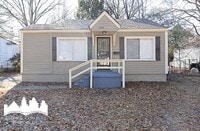 Building Photo - 3733 Miami Ave