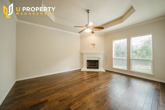 Building Photo - Gorgeous 2-story house in Denton