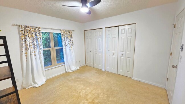 2nd bedroom - 101 Bent Tree Dr