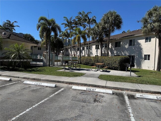 Building Photo - 2173 NW 78th Ave