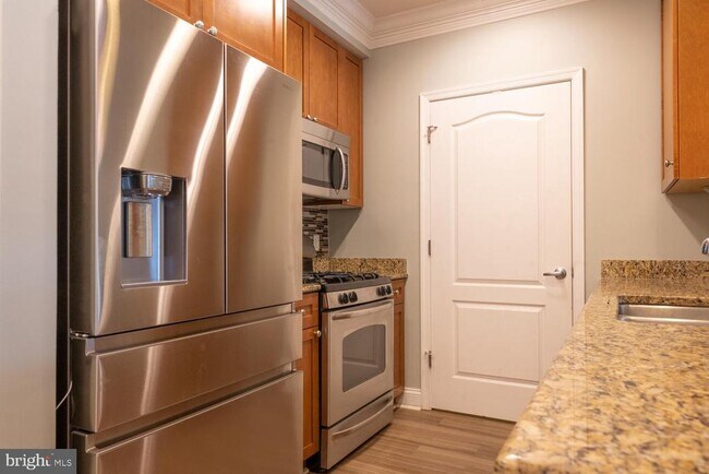 Building Photo - 1115 Cameron St