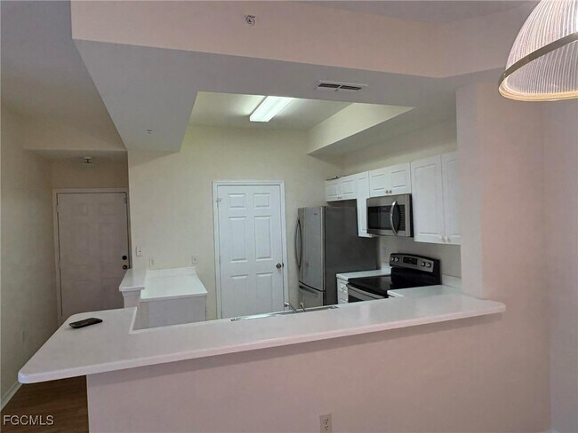 Building Photo - 9045 Colby Dr