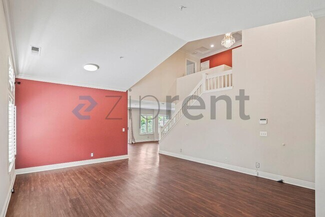 Building Photo - 1366 Jayhawk Ln