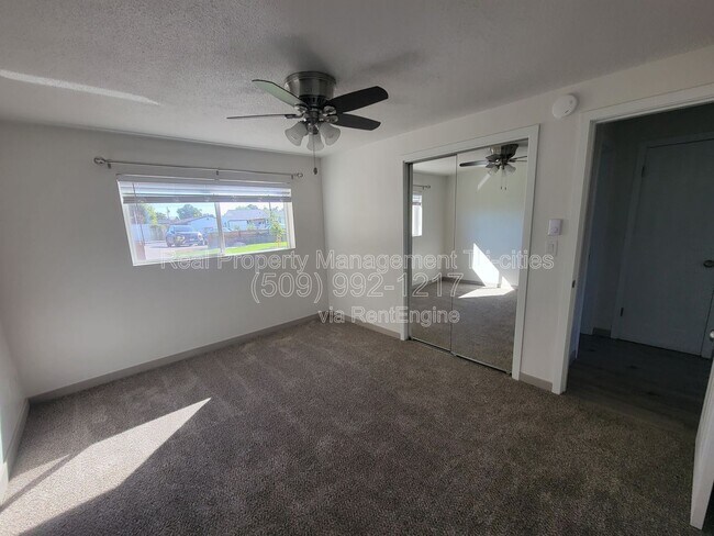 Building Photo - 1817 Cartmell St