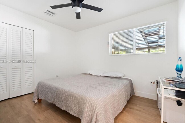 Building Photo - 8121 SW 97th Terrace