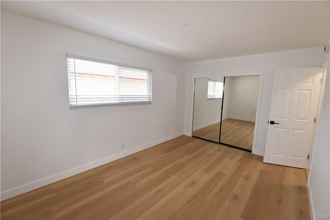 Building Photo - 7301 Braeburn St